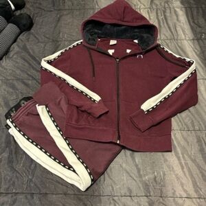 VS/PINK Bling Set! Faux Fur Inside of Hood!